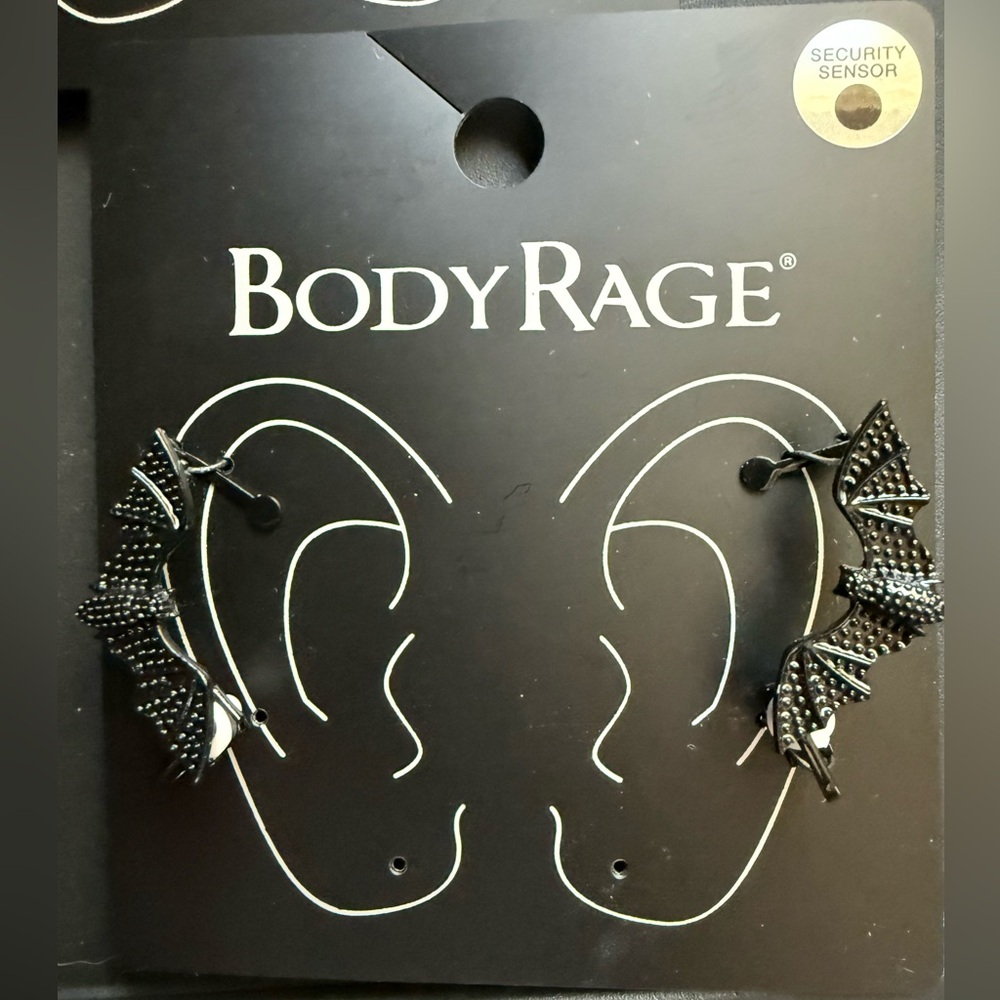 Body Rage Black Ear Cuffs Set - Picture 2 of 9